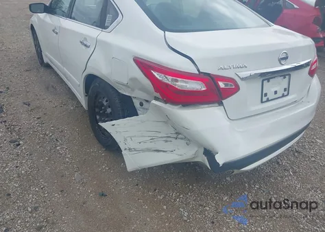 2016 Nissan Altima 2.5 S из США, поврежденный, VIN 1N4AL3AP7GN387612